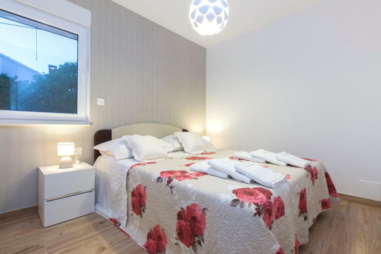 Villa Bareta 2 Трогір Екстер'єр фото